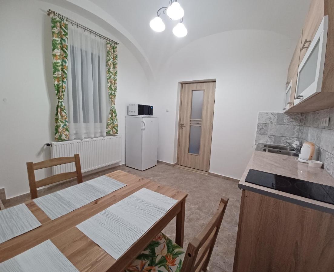Apartmán Rad-var Apartmanhaz